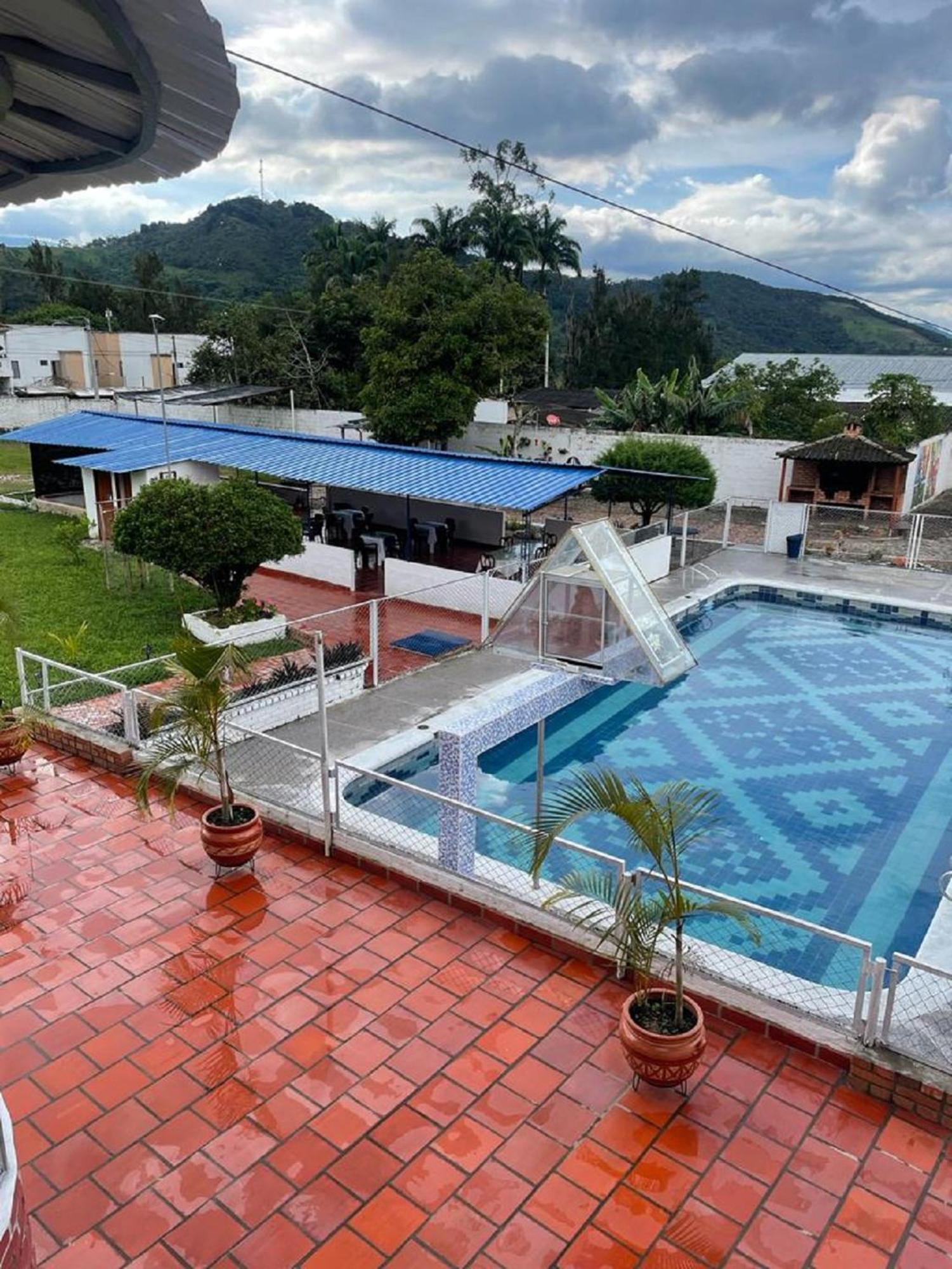 Hotel La Casona Chinacota ภายนอก รูปภาพ